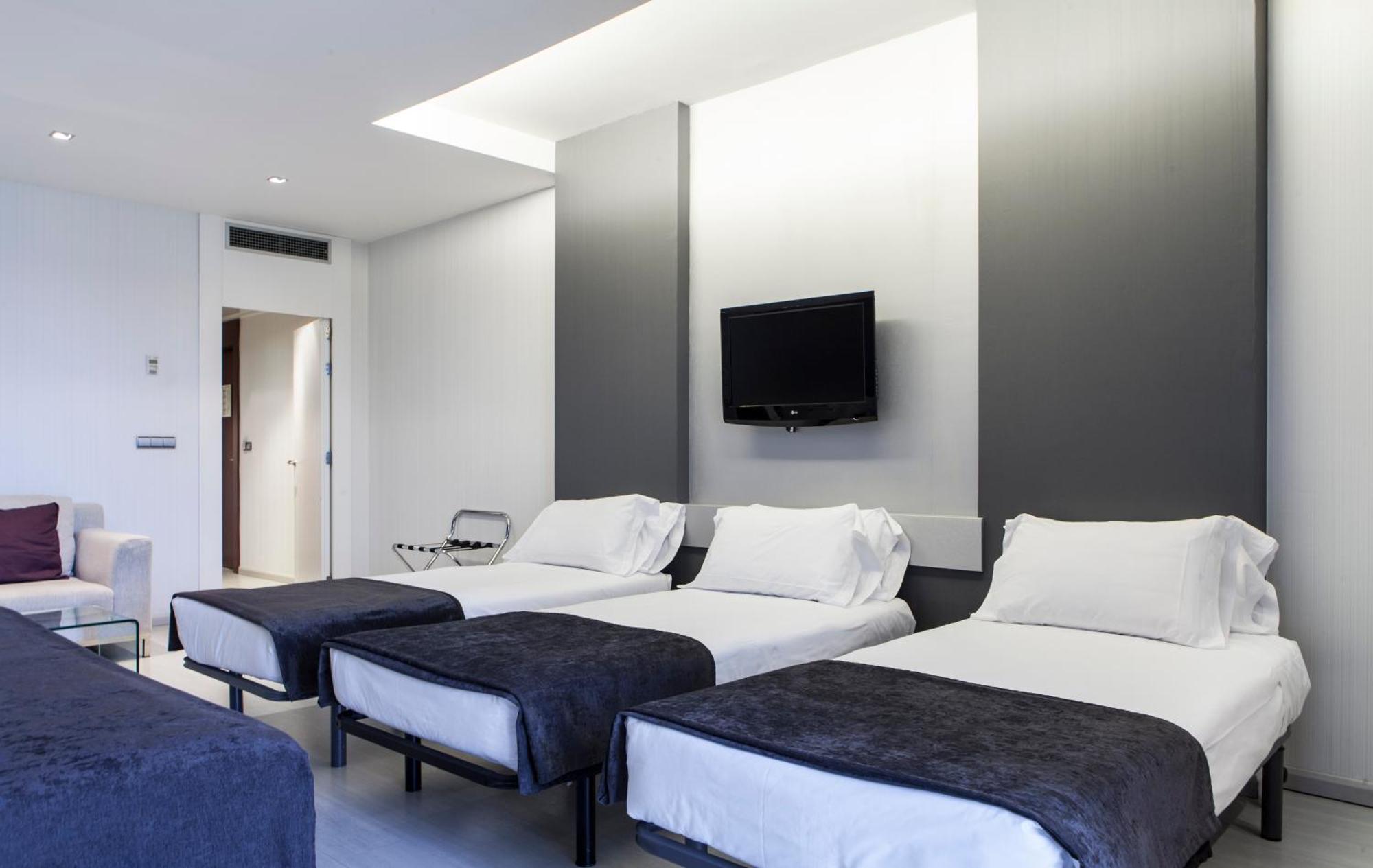 Hotel Diagonal Plaza Zaragoza Bagian luar foto